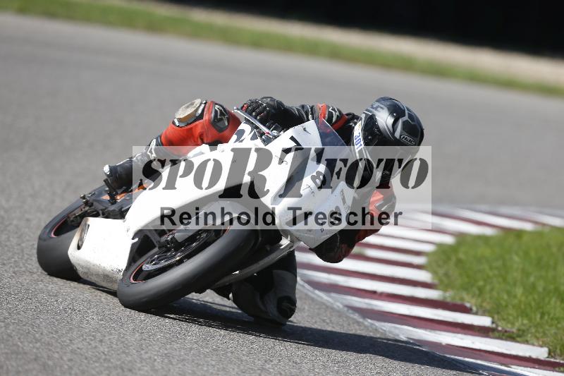 /55 20.09.2025 Speer Racing ADR/Gruppe weiß/788